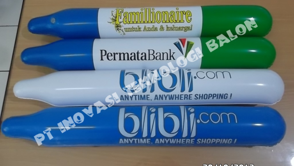 Inilah Manfaat dan Jenis Balon Tepuk Supporter Acara Olahraga